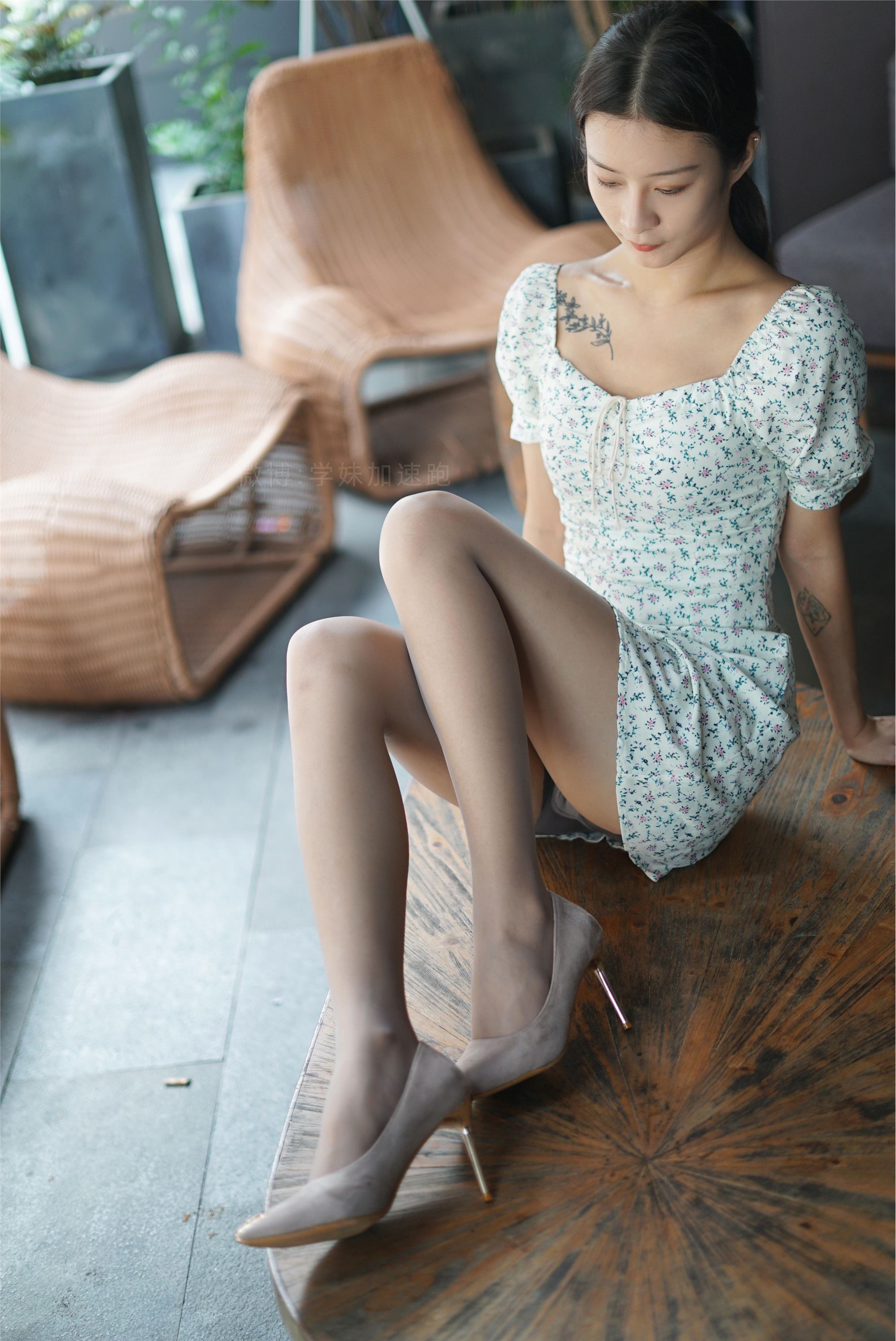 学妹加速跑 XM088《又纯又欲的小七》